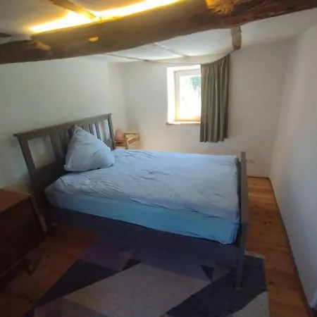 Kleine Urige Unterkunft Im Lehmbau Apartman