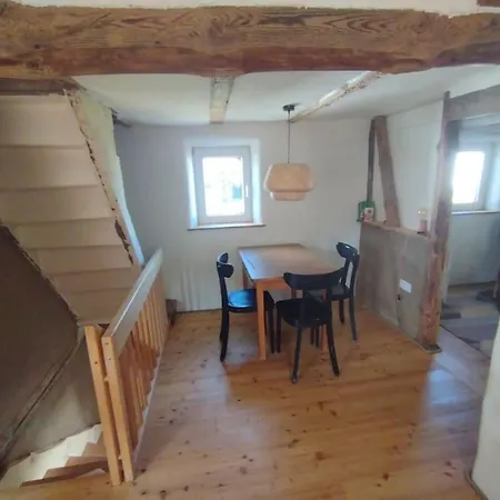 Apartment Kleine Urige Unterkunft Im Lehmbau *